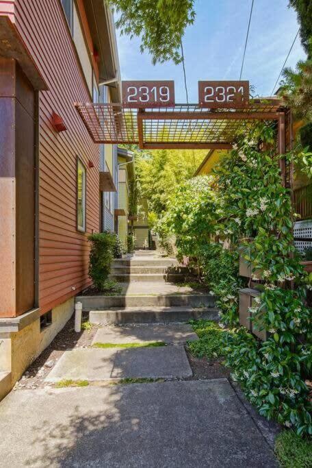 #Stayinmydistrict Buckman Open Loft-Style Townhome Portland Exterior photo