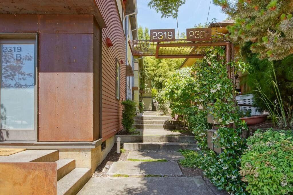 #Stayinmydistrict Buckman Open Loft-Style Townhome Portland Exterior photo